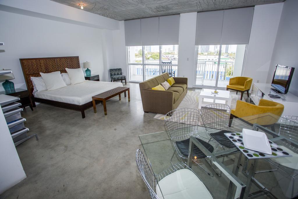 Real Living Hotel Residence Майами Экстерьер фото